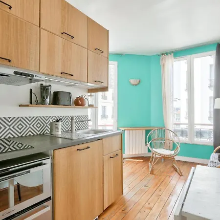 Lovely 1 Bedroom Flat Near Canal Saint Martin *