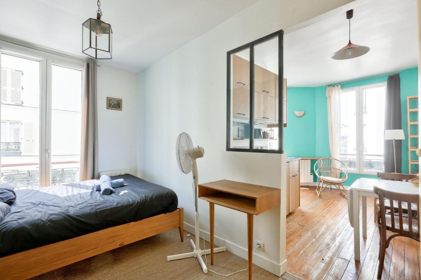 Lovely 1 Bedroom Flat Near Canal Saint Martin Apartment